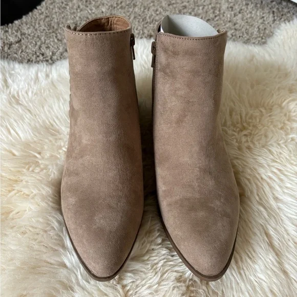 JustFab booties - Picture 6 of 7